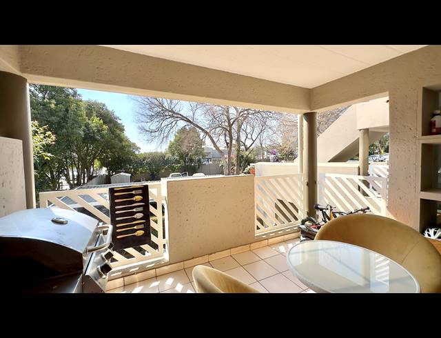 2 BEDROOM APARTMENT TO LET IN CRAIGHALL PARK